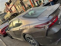 تۆیۆتا کامری